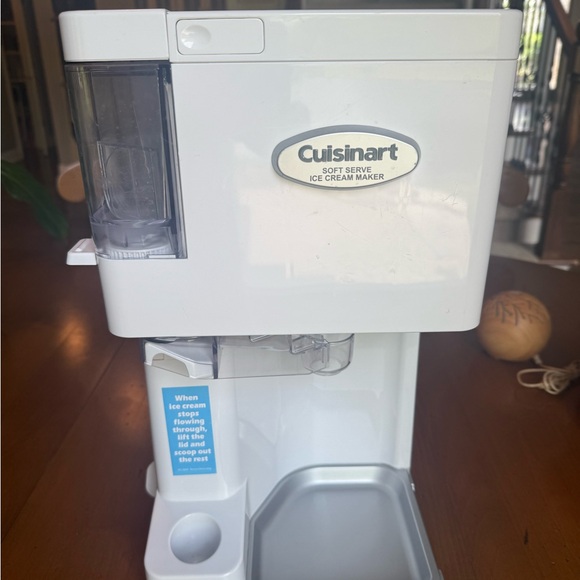 Cuisinart Soft Serve Ice Cream Maker - White and Silver - Picture 1 of 7